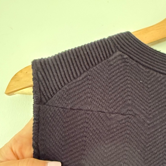 Sandro Black Sleeveless Peplum Mini Dress size 2 EUC - Picture 5 of 8